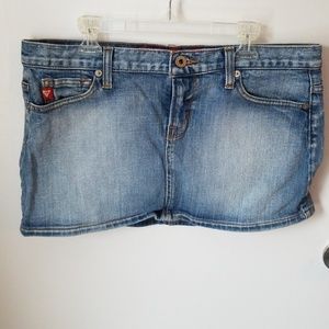 Guess jean skirt size 29